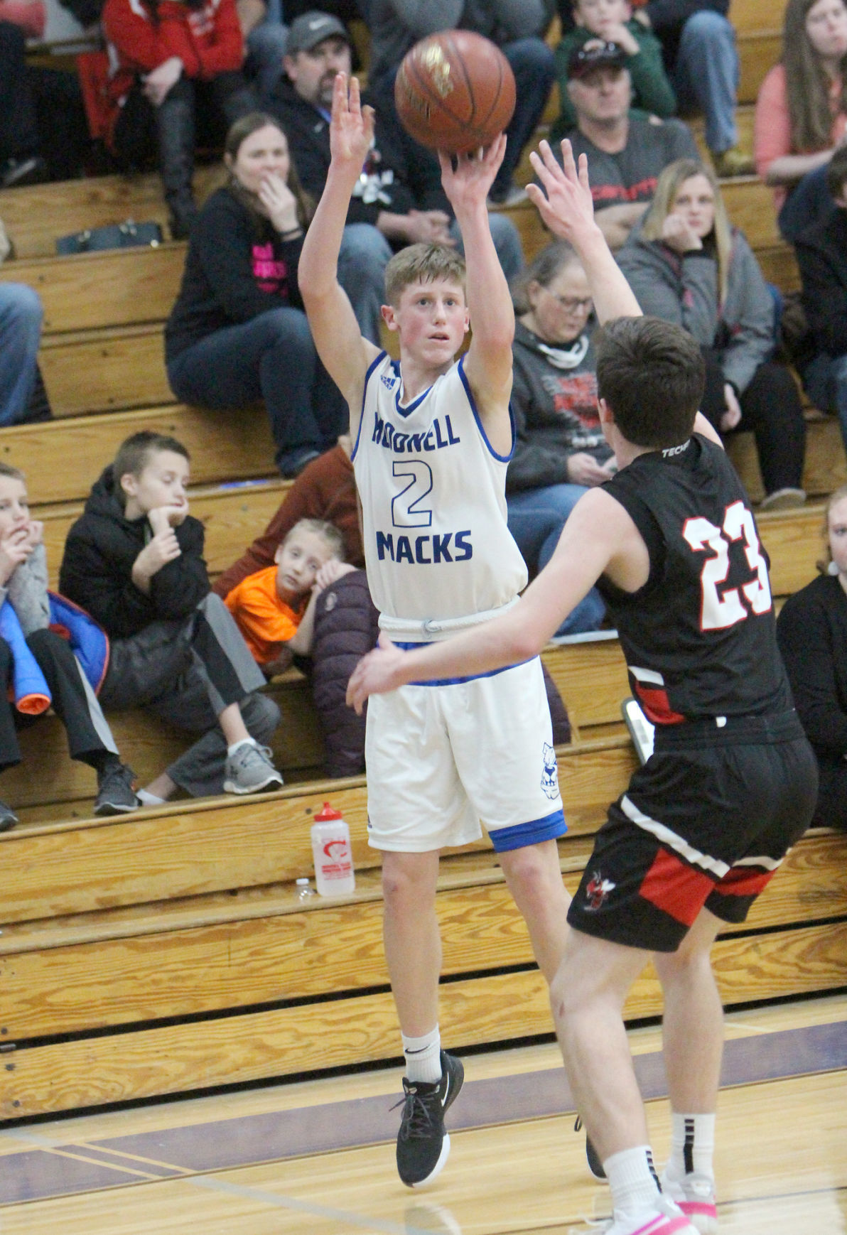 Alma Center Lincoln at McDonell boys basketball 1-18-20